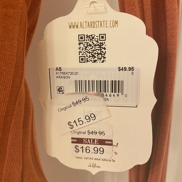 Altar’d State Aragon cropped long sleeve - Picture 3 of 6